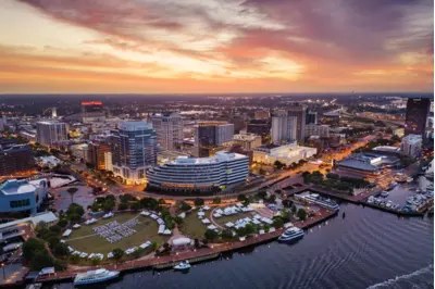 Cheap Flights to Norfolk VA
